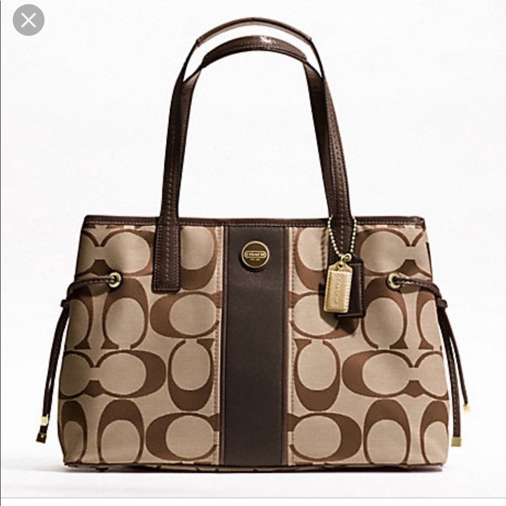Coach signature striped carry all bag in brown